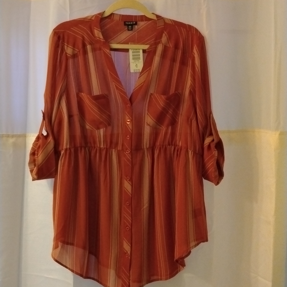 Torrid top size 00.